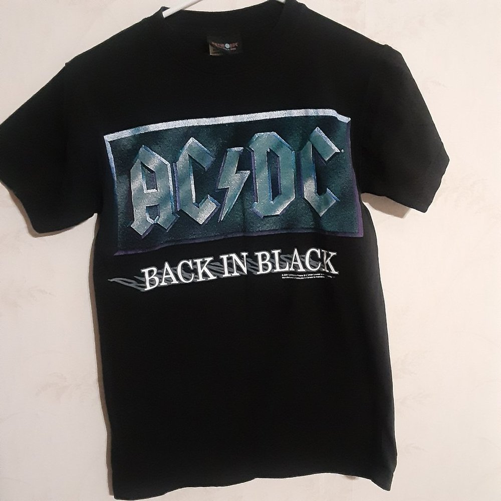 VTG Y2K AC/DC Artimonde Women's 2001 Back in Black SS T Shirt Size S